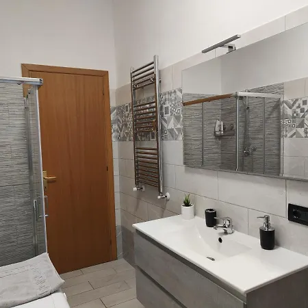 דירה Casa Trezza לטינה
